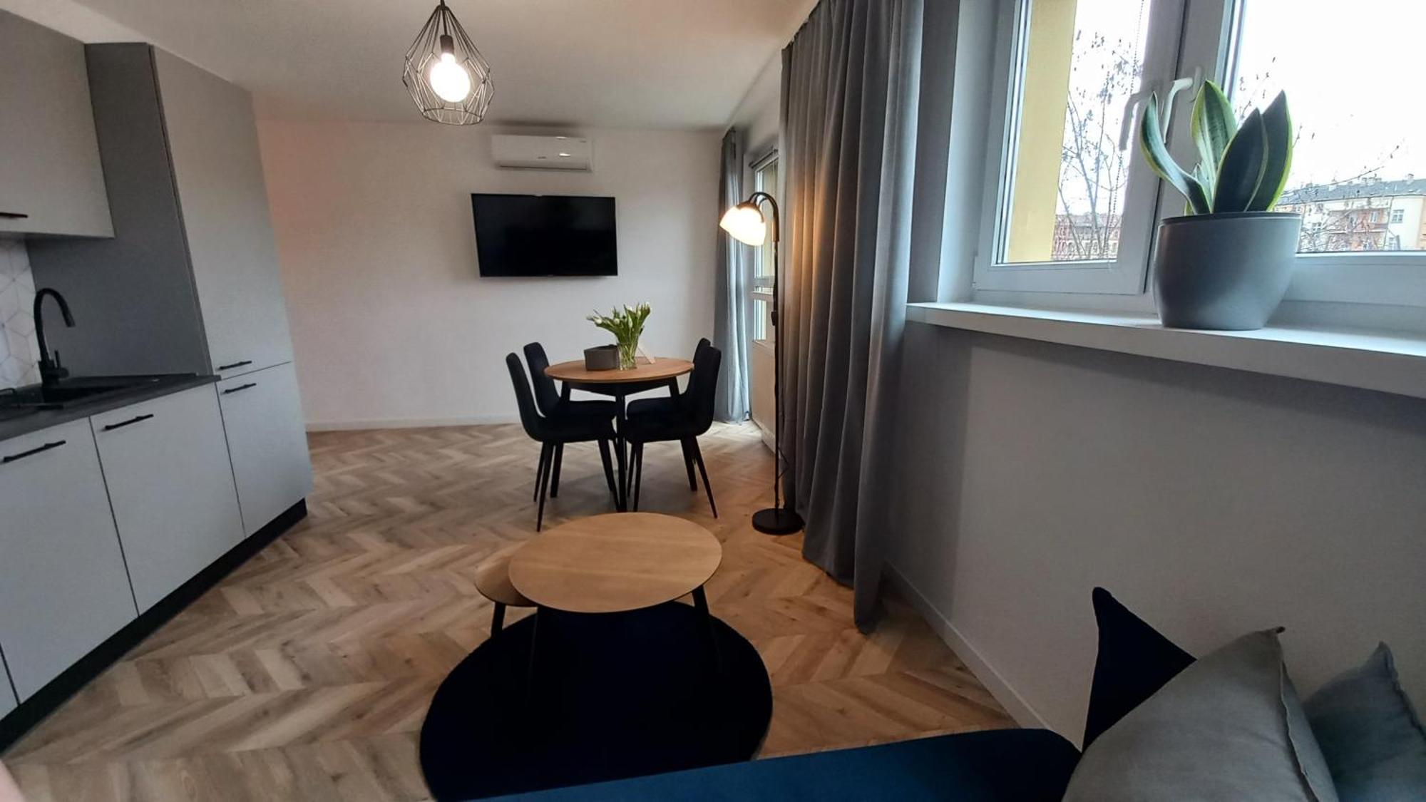 Katedrahouse Apartment Вроцлав Екстериор снимка